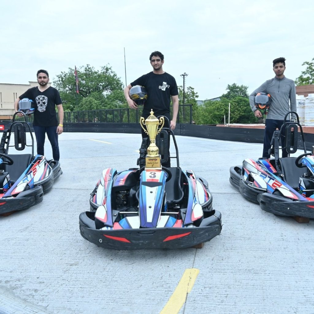 Multilevel Go-Karting